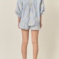 Striped Embroidery Shorts