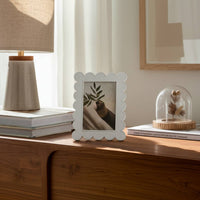 Polyresin Scallop Frame - 4x6 in.