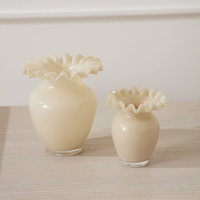 Flounce Vase