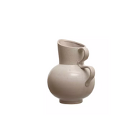 Luna Pitcher