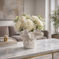 Vera Vase