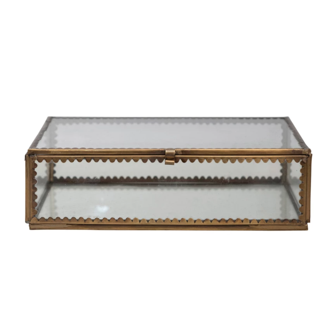 Display Box Scallop Edge