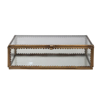 Display Box Scallop Edge