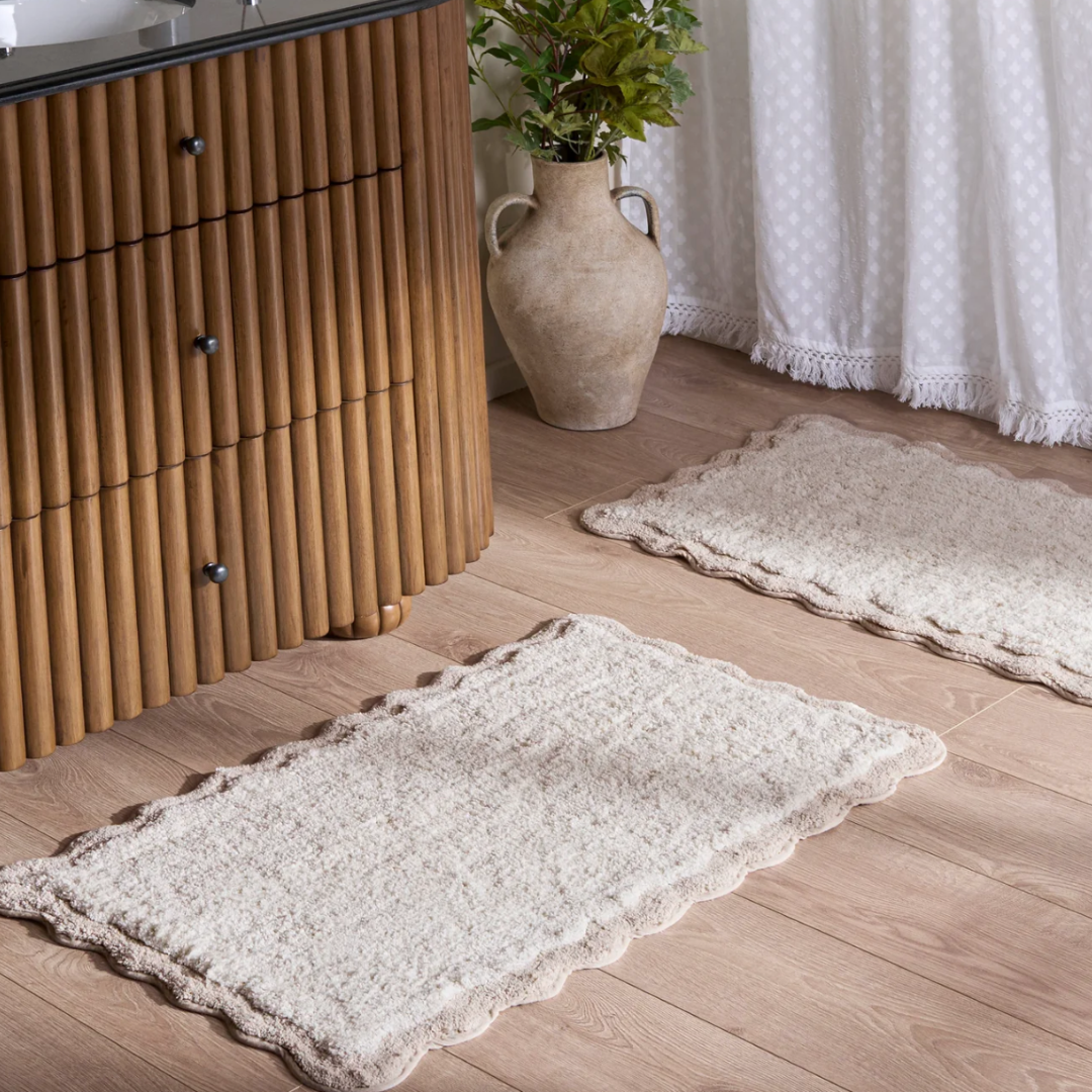 Ziggy Scalloped Bathmat