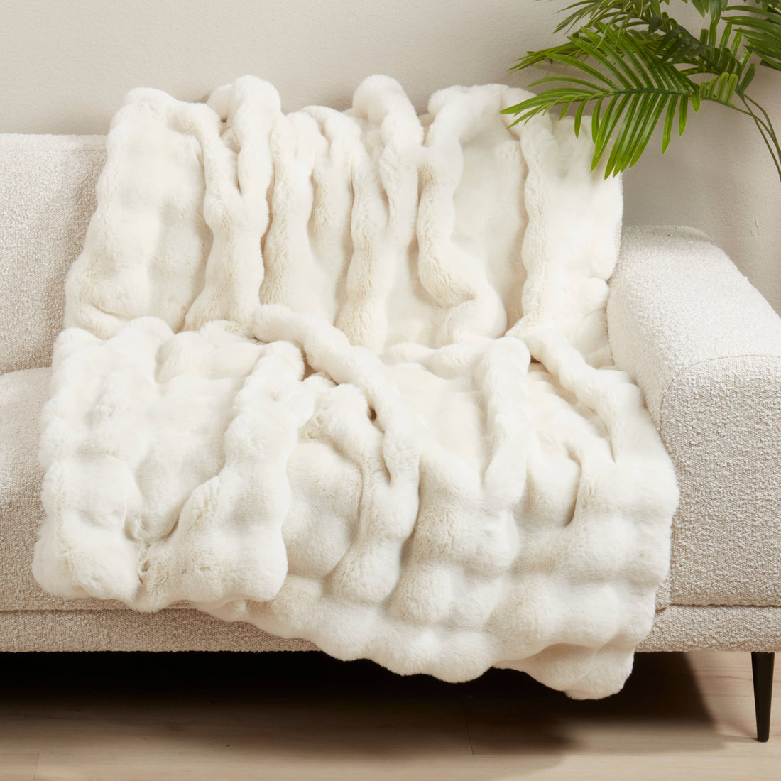 Soft Faux Fur Throw