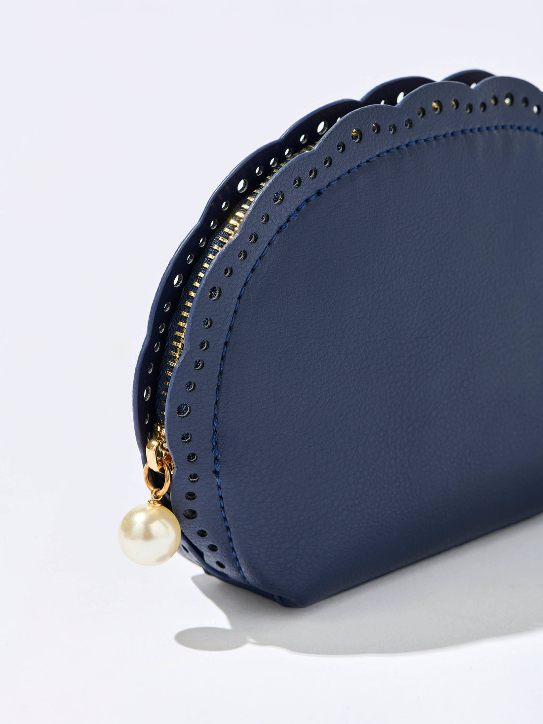Lola Navy Pouch