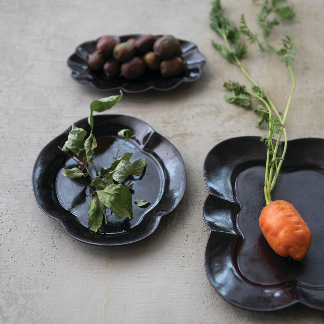 Stoneware Scalloped  Plate